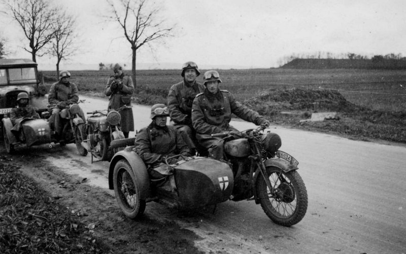 WWII BMW r75 Sidecar 750cc