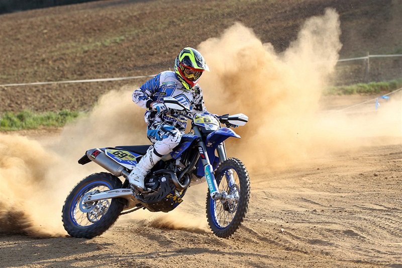 Husaberg te250 Cross